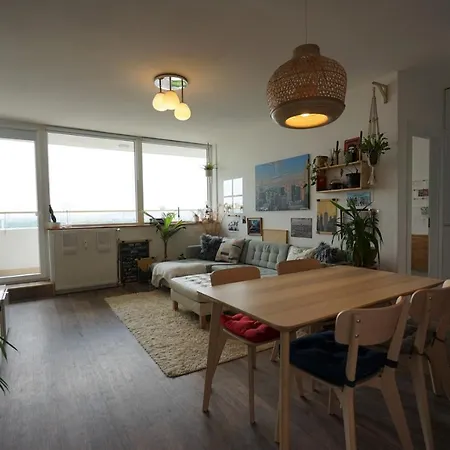 Skyline Apartment